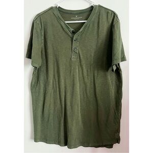 American Eagle Outfitters • Men's Olive Green Henley Shirt
